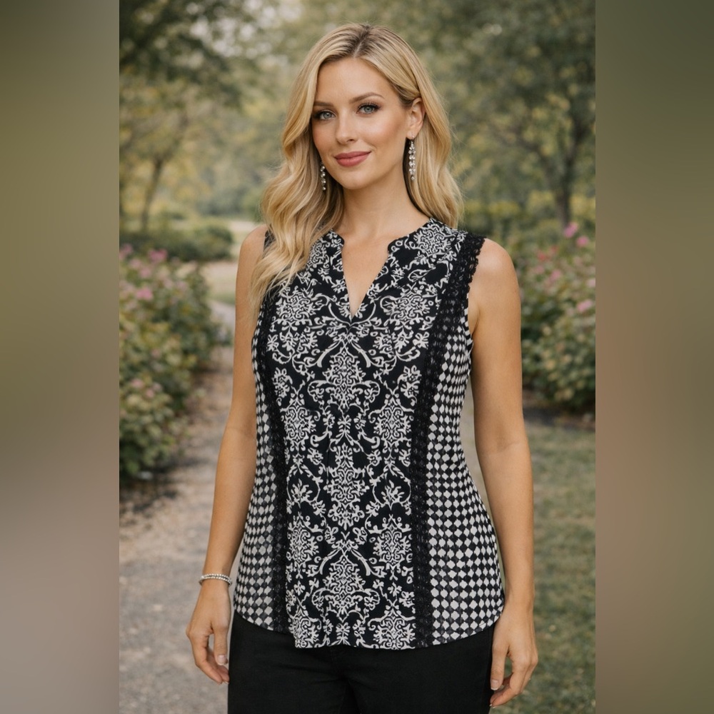 Notations Womens Blouse Size Small Petite Black & White Print Sleeveless Summer